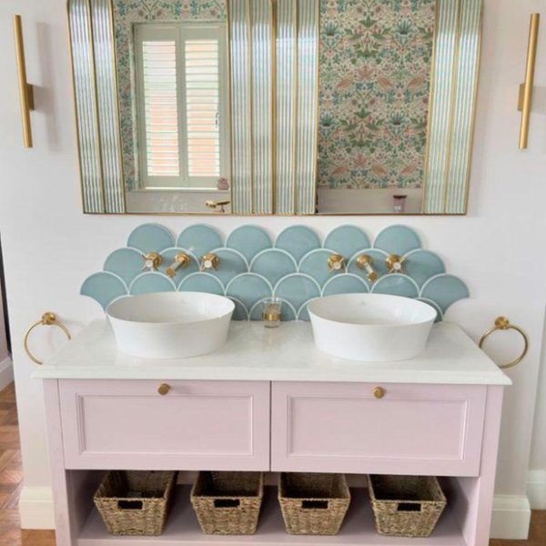 Scallop Tile Roo Scallop wall tiles - Classic Elegance | Marlborough Tiles | US